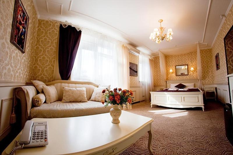 Villa Oselya Kyiv Exterior photo